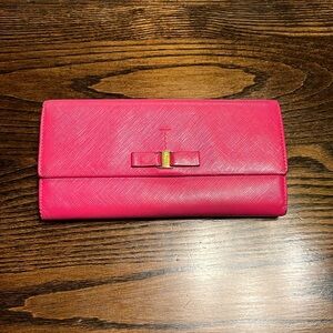 Salvatore Ferragamo Vara Bow Long Wallet